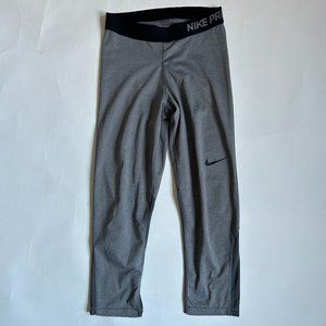 Nike PRO Training Capri/Tights Compression pants Grey Dri-fit Size S 725468-021